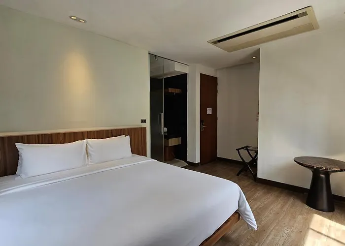Uno Express Asoke Sukhumvit 3*